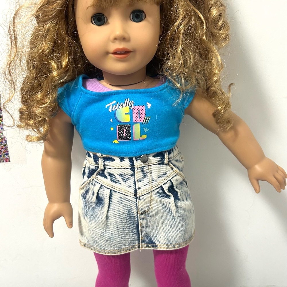 American Girl Courtney Moore Doll 1986 18" With Outfit